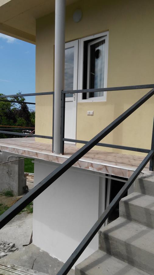 Отель Private House Suliko Кобулети Экстерьер фото